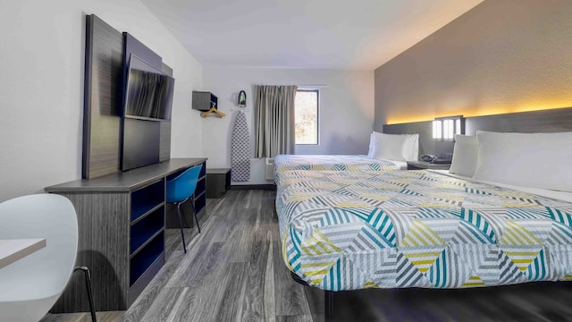 2 Full Beds | Non-Smoking, Kitchen