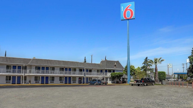 Motel 6 Fresno, CA - Belmont Ave