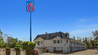 Motel 6 Fresno, CA - Belmont Ave