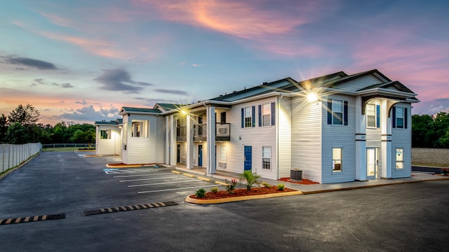 Studio 6 Greenville, SC  I-85 Near Downtown