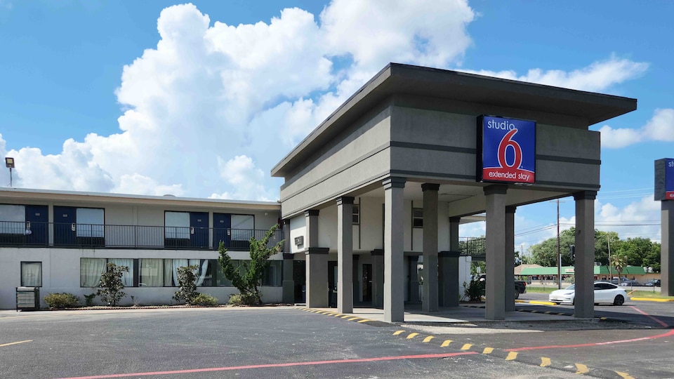 Studio 6 Alvin, TX, Alvin, Alvin