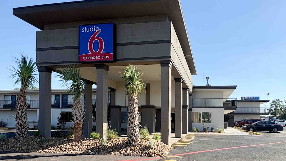 Studio 6 Alvin, TX, Alvin, Alvin