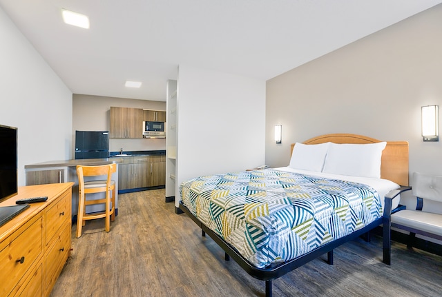 1 Queen Bed | Non-Smoking