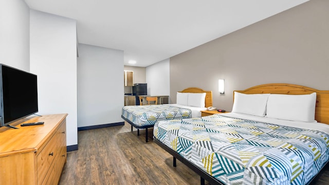 2 Full Beds | Smoking