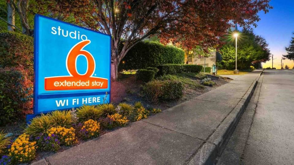 Studio 6 Mountlake Terrace, WA - Seattle, Mountlake Terrace, Mountlake Terrace