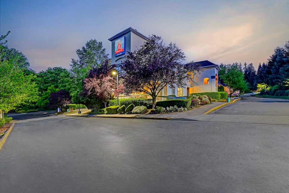 Studio 6 Mountlake Terrace, WA - Seattle, Mountlake Terrace, Mountlake Terrace