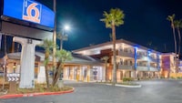 Studio 6 Suites Stockton, CA – Waterfront