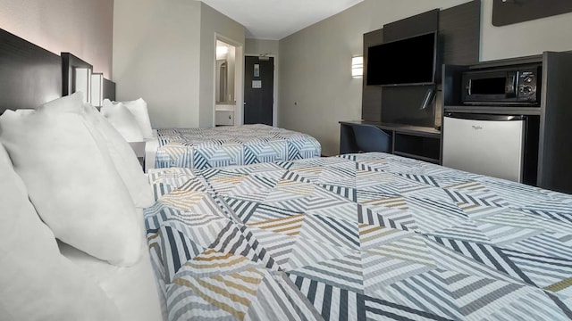 2 Full Beds | Micfridge, Non-smoking