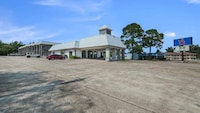 Motel 6 Kilgore, TX