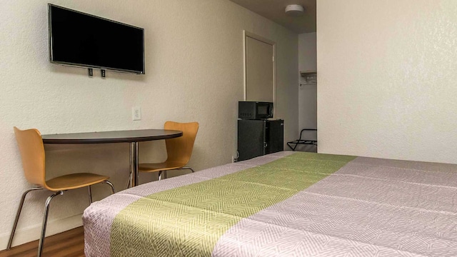 1 Queen Bed | Non-Smoking