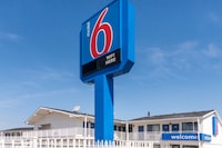 Motel 6 Fort Worth, TX - North
