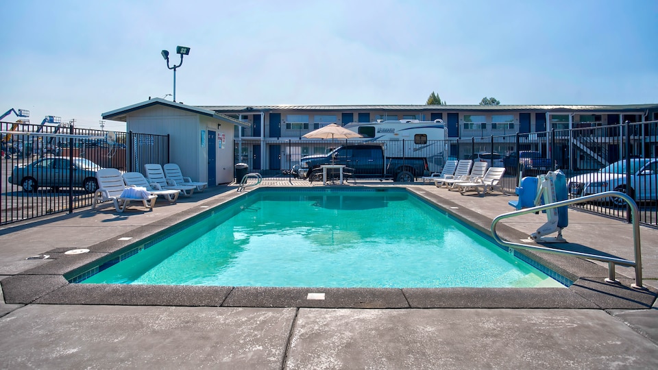 Motel 6 Bend, OR, Bend, Bend