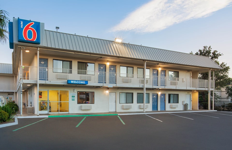 Motel 6 Woodland, CA - Sacramento Airport, Woodland, Woodland