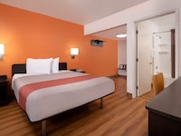 Motel 6 Santa Maria, CA - North