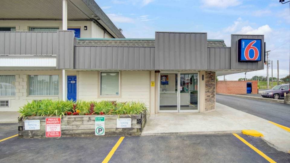 Motel 6 Lima, OH, LIMA_g6, LIMA