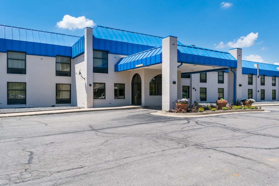 Motel 6 Richmond, IN, C47012, Richmond IN