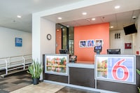 Motel 6 Issaquah, WA - Seattle - East