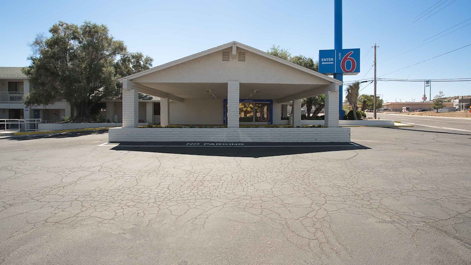 Motel 6 Kingman, AZ - Route 66 West, Kingman, Kingman