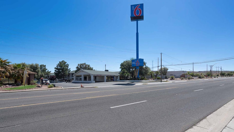 Motel 6 Kingman, AZ - Route 66 West, Kingman, Kingman