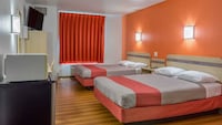 Motel 6 Redmond, OR
