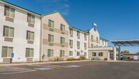 Motel 6 Redmond, OR