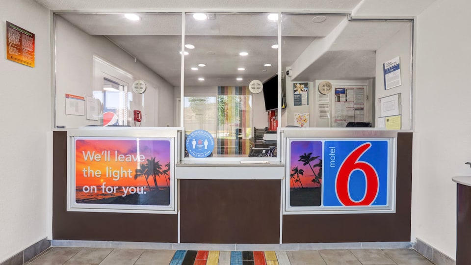 Motel 6 San Bernardino, CA - North, San Bernardino_g6, San Bernardino