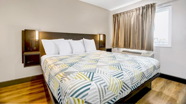 1 King Bed | Non-Smoking, Mini Fridge