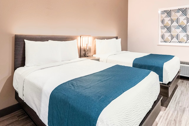 2 QUEEN BEDS | NON-SMOKING, KITCHEN 