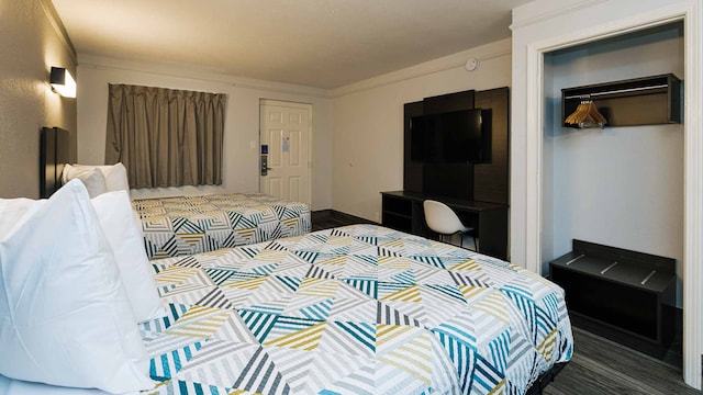 2 Full Beds | Kitchen, Smoking