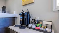 Motel 6 Portland, OR – Southeast