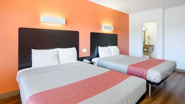 2 Queen Beds | Non-Smoking