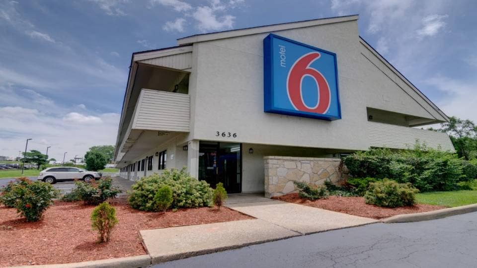 Motel 6 Kansas City, MO, C64117, Kansas City MO