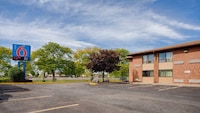 Motel 6 East Syracuse, NY - Airport