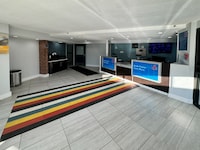 Motel 6 East Syracuse, NY - Airport