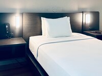 Motel 6 Bellingham, WA