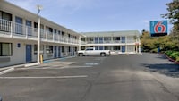 Motel 6 Bellingham, WA