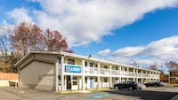 Motel 6 New Brunswick, NJ