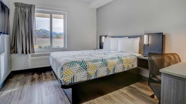 1 Queen Bed | Hearing Accessible Nsmk