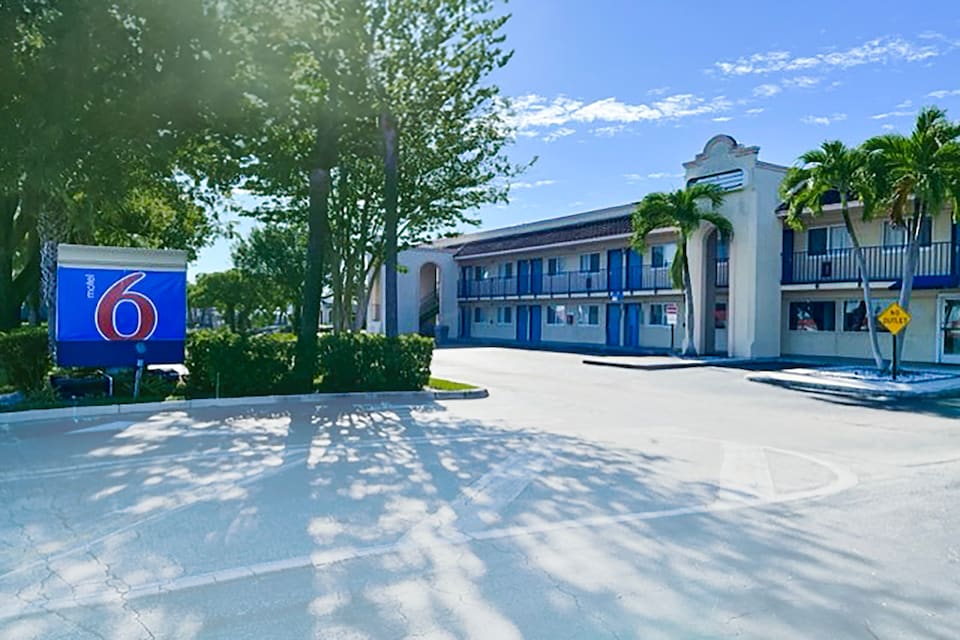 Motel 6 Riviera Beach, FL, Riviera Beach, Riviera Beach