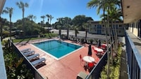 Motel 6 Riviera Beach, FL