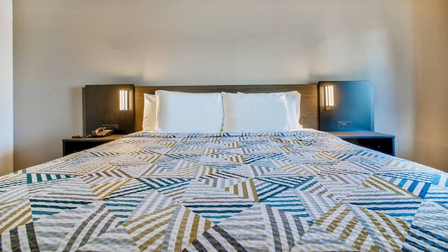 1 Queen Bed | Mobility Accessible Tub Nsmk