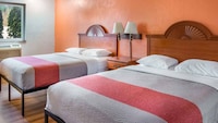 Motel 6 Wilsonville, OR - Portland