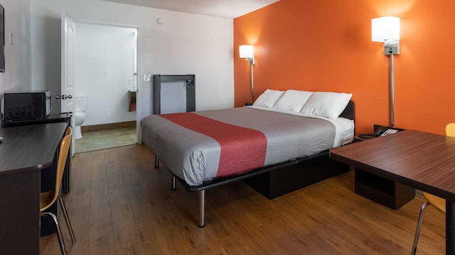 1 KING BED | MOBIL ACCESS TUB NSMK MICFRIDG