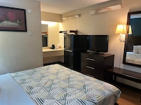 Studio 6 Suites Shreveport, LA – Industrial Loop