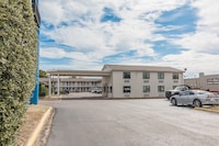 Motel 6 Texarkana, AR