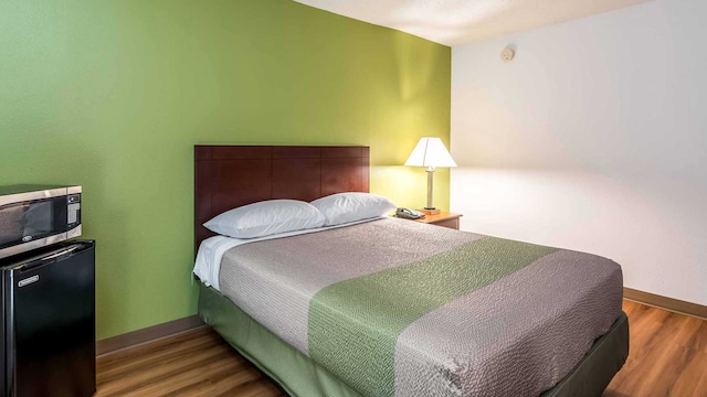 1 KING BED | MOBIL ACCESS TUB NSMK MICFRIDG