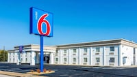 Motel 6 Petersburg, VA - Fort Lee