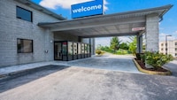 Motel 6 London, KY