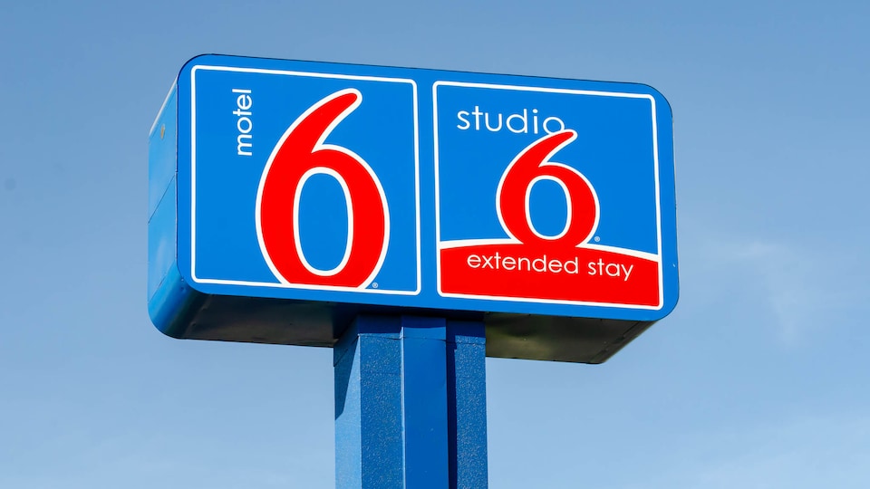 Studio 6 Fresno, CA - Extended Stay, C93612, Fresno CA