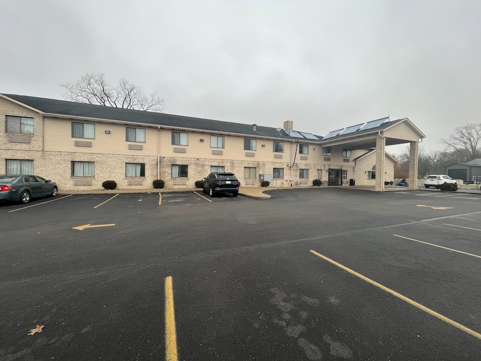 Motel 6 Portland, IN, Portland_c123570f, Portland